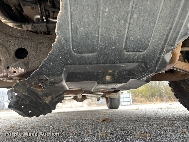 image for item DW7336 2015 Chevrolet Silverado pickup truck