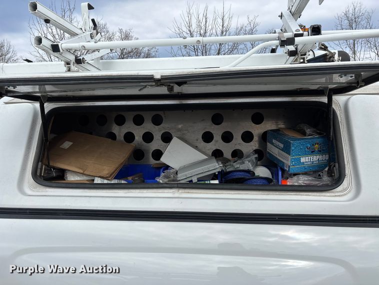 image for item DW7336 2015 Chevrolet Silverado pickup truck