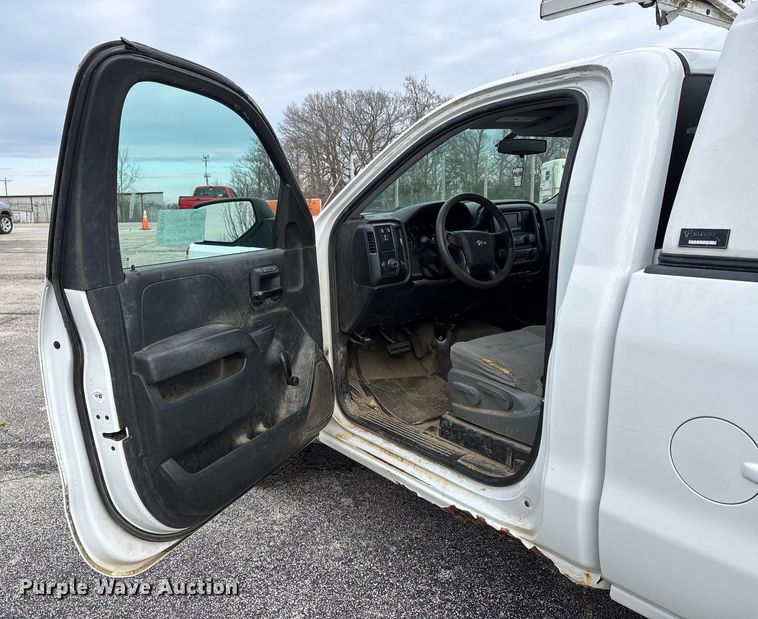 image for item DW7336 2015 Chevrolet Silverado pickup truck