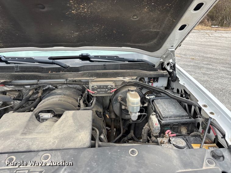 image for item DW7336 2015 Chevrolet Silverado pickup truck