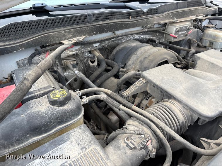 image for item DW7336 2015 Chevrolet Silverado pickup truck