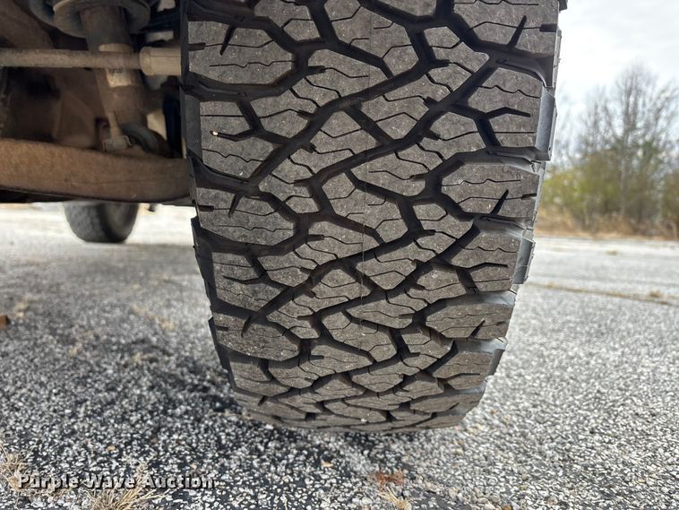 image for item DW7336 2015 Chevrolet Silverado pickup truck