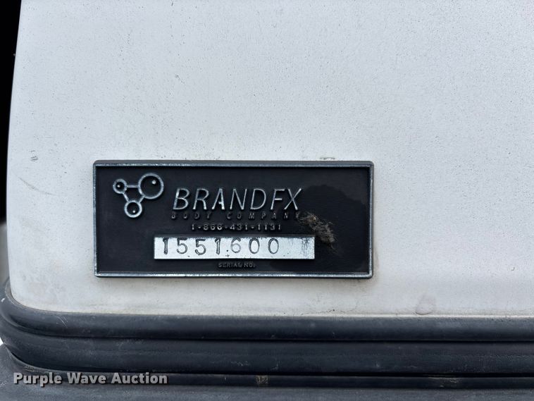 image for item DW7336 2015 Chevrolet Silverado pickup truck