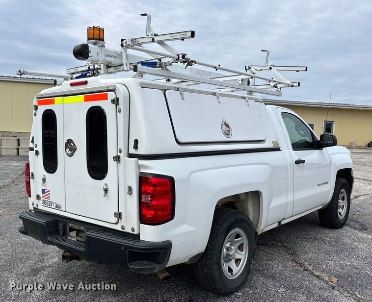 image for item DW7337 2016 Chevrolet Silverado 1500 pickup truck