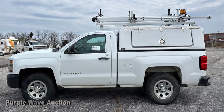 image for item DW7337 2016 Chevrolet Silverado 1500 pickup truck