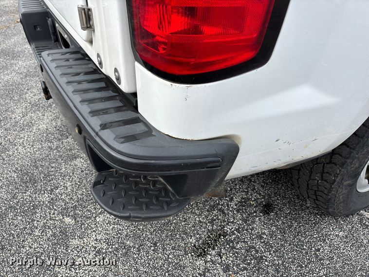 image for item DW7337 2016 Chevrolet Silverado 1500 pickup truck