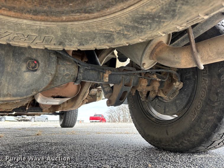 image for item DW7337 2016 Chevrolet Silverado 1500 pickup truck