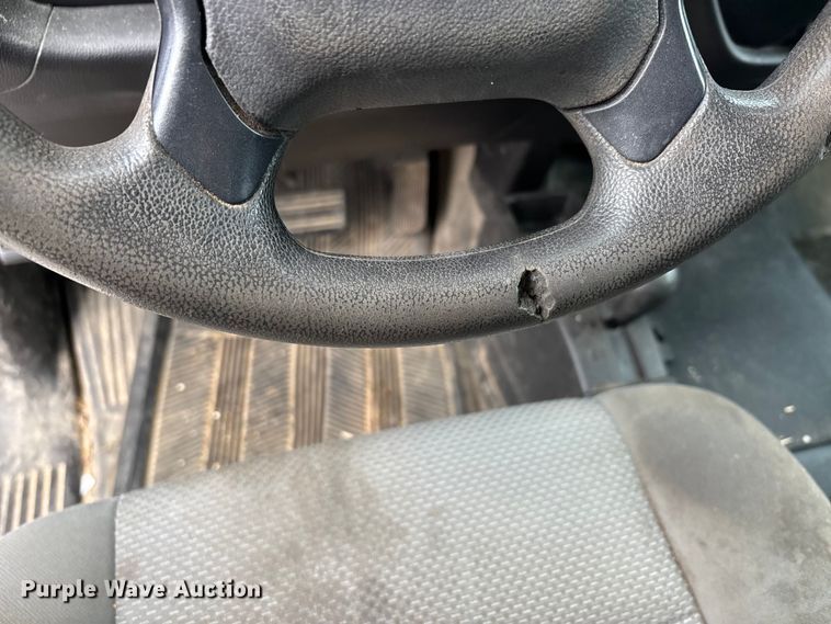 image for item DW7337 2016 Chevrolet Silverado 1500 pickup truck