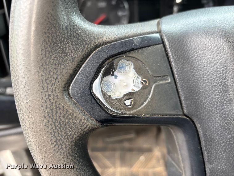 image for item DW7337 2016 Chevrolet Silverado 1500 pickup truck