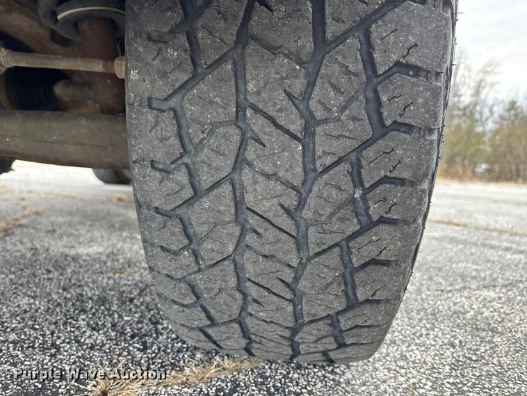 image for item DW7337 2016 Chevrolet Silverado 1500 pickup truck