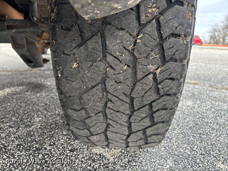 image for item DW7337 2016 Chevrolet Silverado 1500 pickup truck