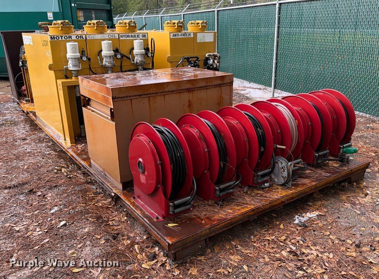 image for item DX5904 Roll off fuel and lube skid