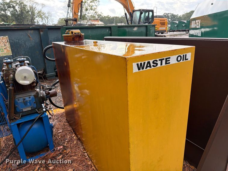 image for item DX5904 Roll off fuel and lube skid