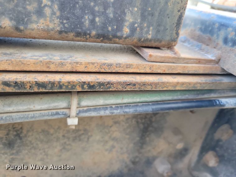 image for item DX6602 1988 Ford L8000 truck cab and chassis