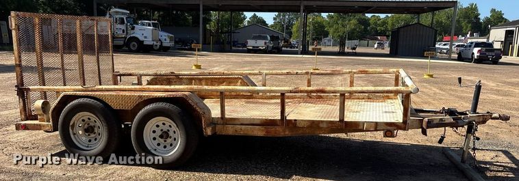 image for item DY0898 1999 Road Clipper utility trailer