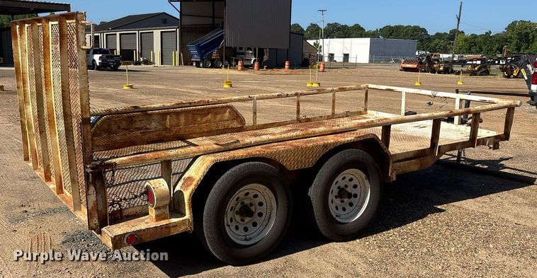 image for item DY0898 1999 Road Clipper utility trailer