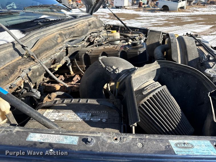 image for item DY8438 2006 Dodge Ram 2500 Mega Cab pickup truck