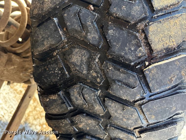 image for item DY8438 2006 Dodge Ram 2500 Mega Cab pickup truck