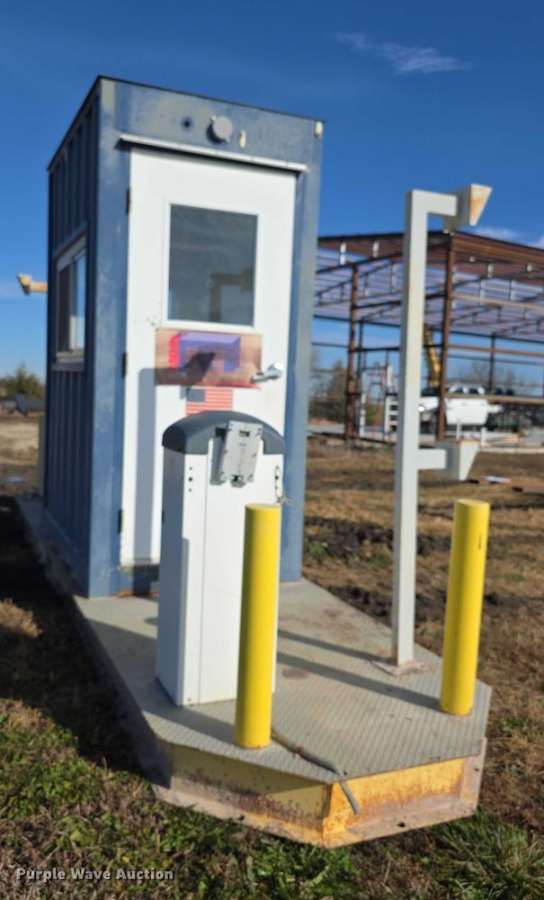 image for item DZ3583 HySecurity StrongArmPark DC 14 guard shack