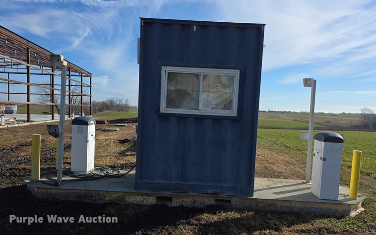 image for item DZ3583 HySecurity StrongArmPark DC 14 guard shack