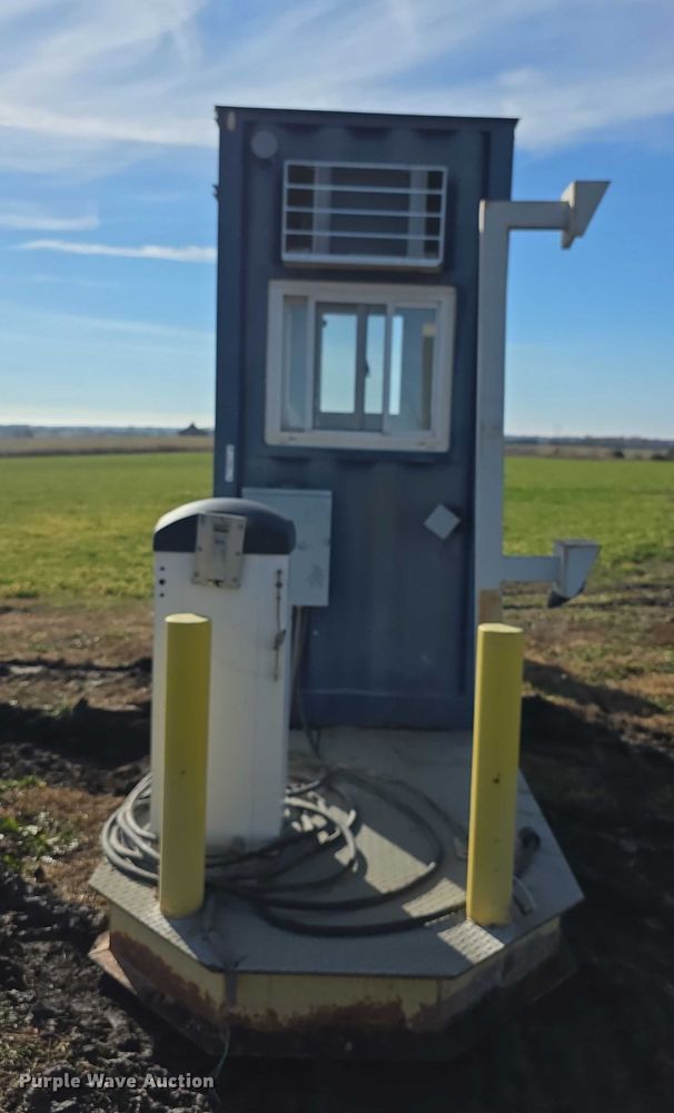 image for item DZ3583 HySecurity StrongArmPark DC 14 guard shack