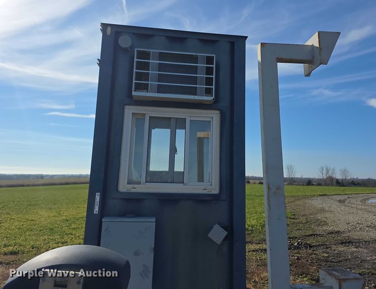 image for item DZ3583 HySecurity StrongArmPark DC 14 guard shack