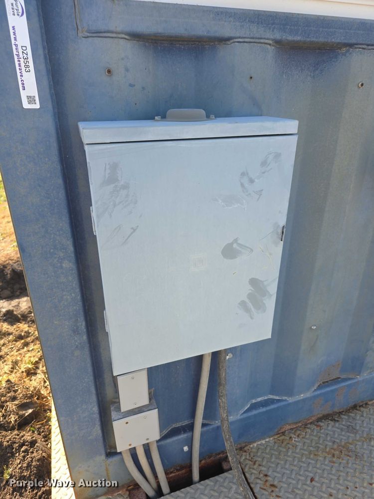 image for item DZ3583 HySecurity StrongArmPark DC 14 guard shack