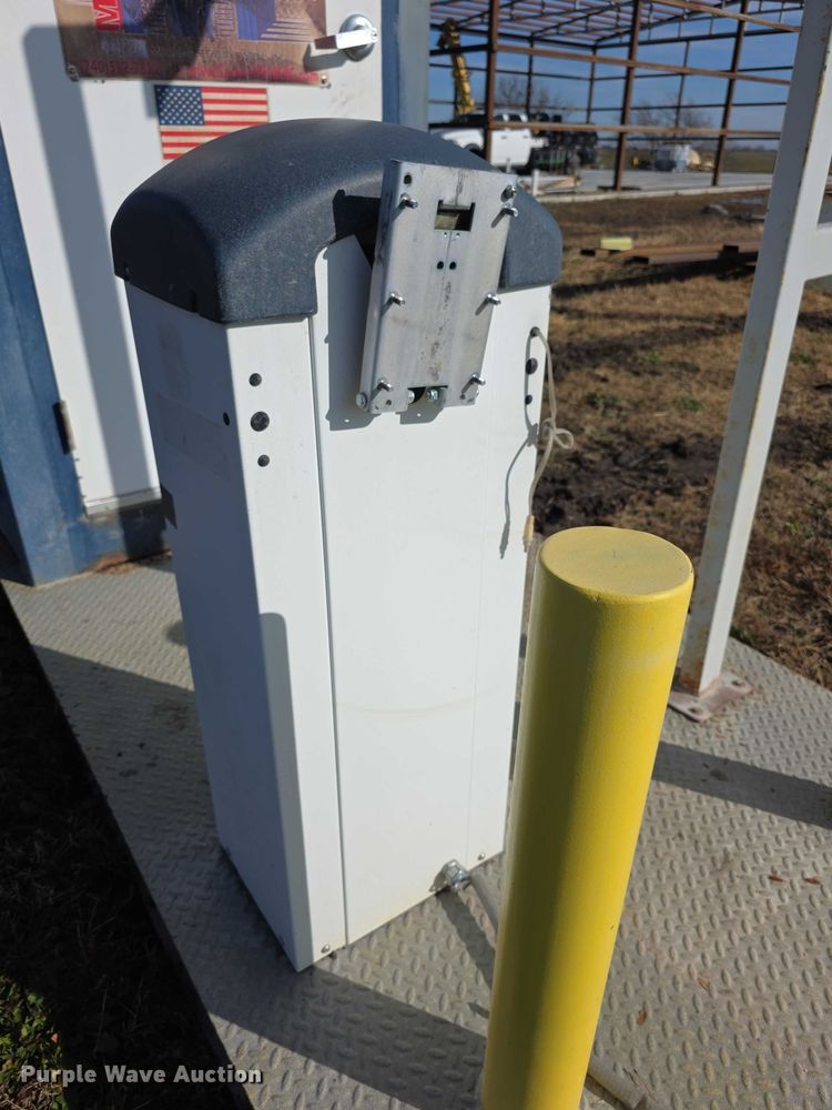 image for item DZ3583 HySecurity StrongArmPark DC 14 guard shack