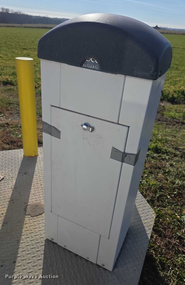 image for item DZ3583 HySecurity StrongArmPark DC 14 guard shack