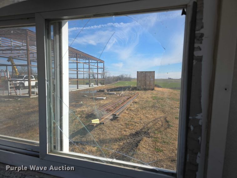 image for item DZ3583 HySecurity StrongArmPark DC 14 guard shack