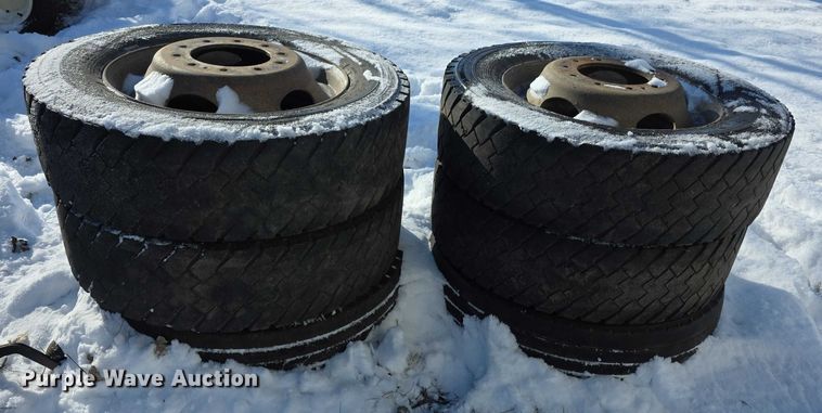 image for item DZ3641 (6) tires and wheels