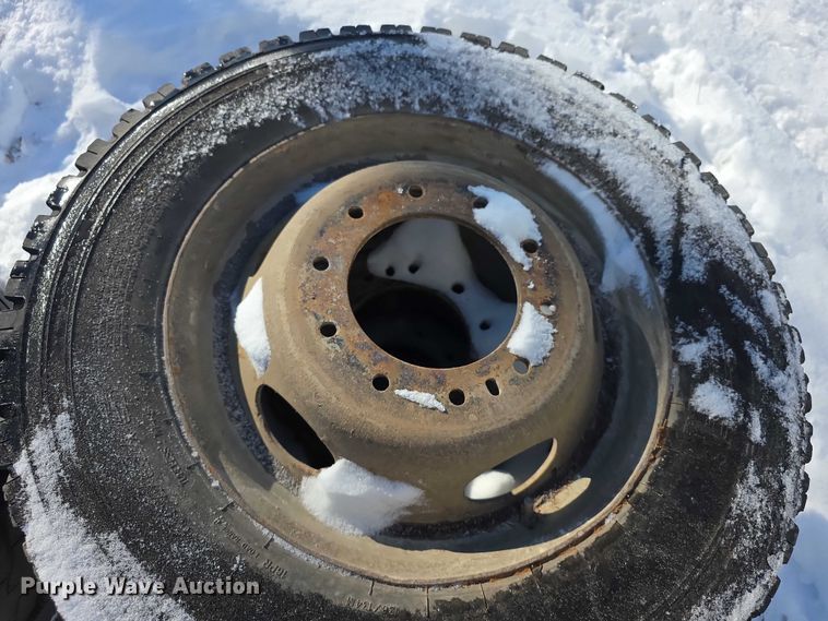 image for item DZ3641 (6) tires and wheels