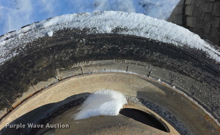 image for item DZ3641 (6) tires and wheels