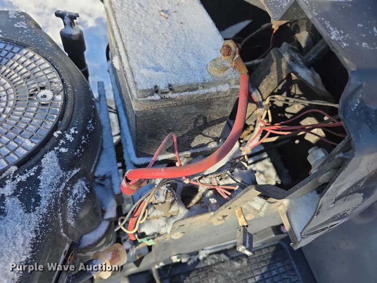 image for item DZ3642 (3) lawn mowers