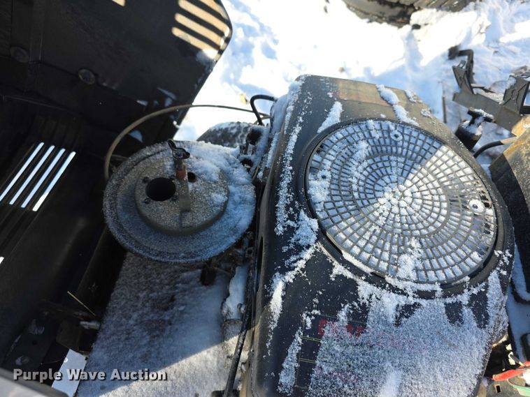 image for item DZ3642 (3) lawn mowers