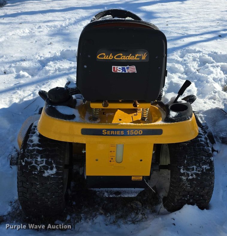 image for item DZ3642 (3) lawn mowers