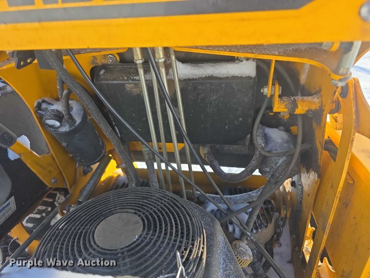 image for item DZ3642 (3) lawn mowers