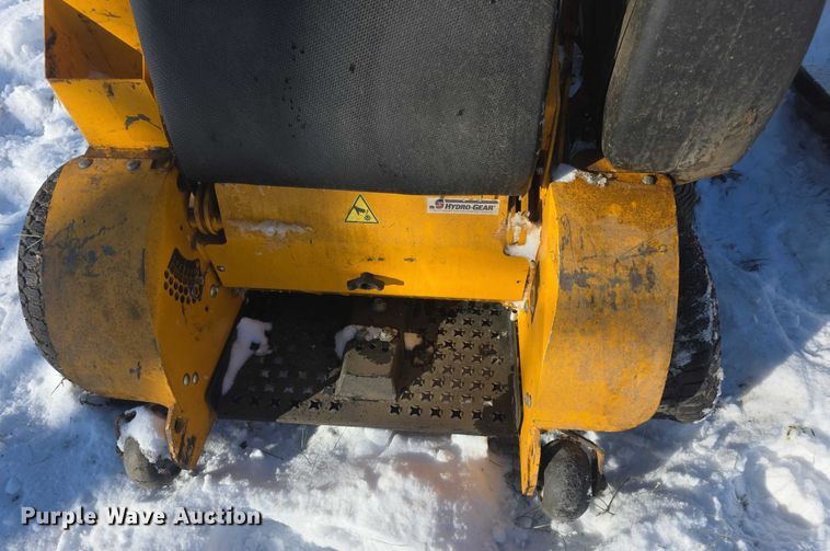 image for item DZ3642 (3) lawn mowers