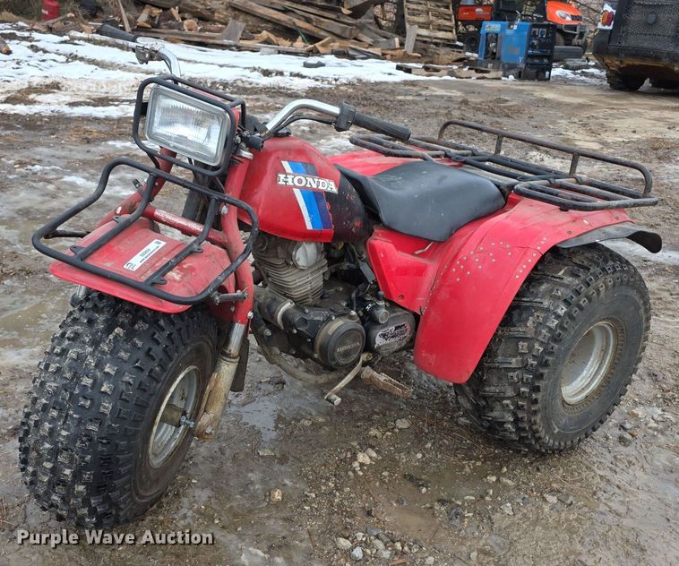 image for item DZ3654 1984 Honda ATC Big Red ATV