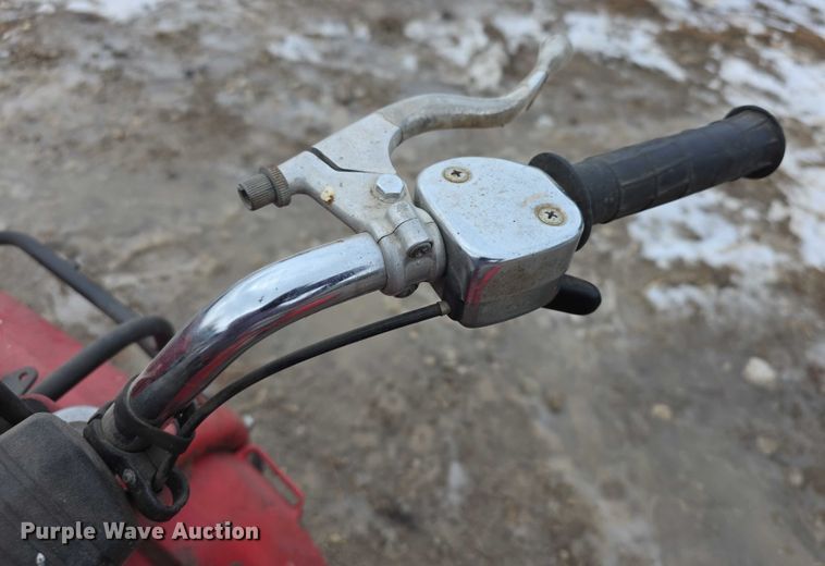 image for item DZ3654 1984 Honda ATC Big Red ATV