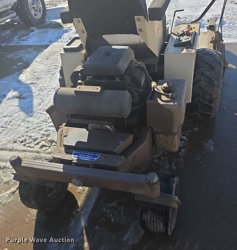 image for item DZ3656 Grasshopper 618 ZTR lawn mower