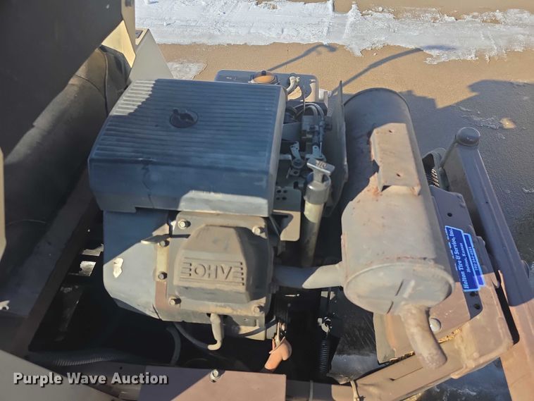 image for item DZ3656 Grasshopper 618 ZTR lawn mower