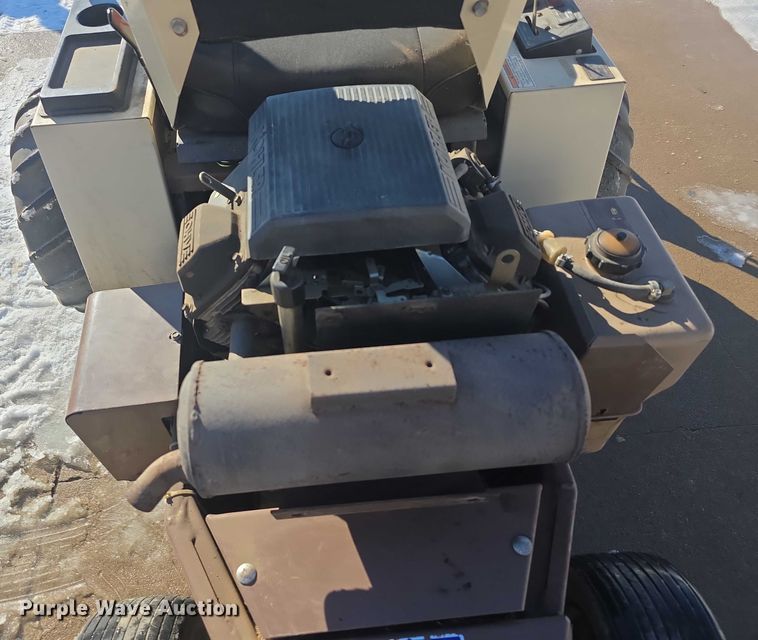 image for item DZ3656 Grasshopper 618 ZTR lawn mower