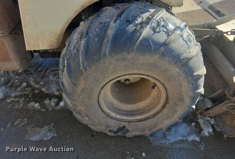 image for item DZ3656 Grasshopper 618 ZTR lawn mower