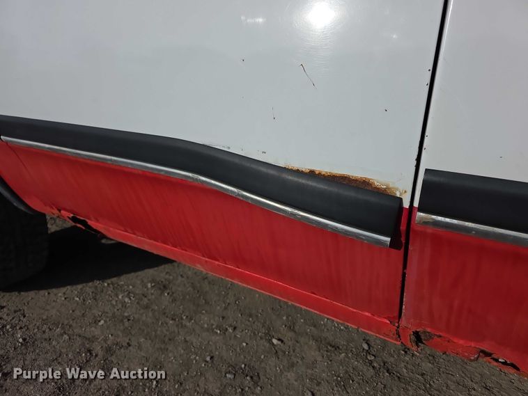 image for item DZ3659 1993 Dodge Ram Charger SUV