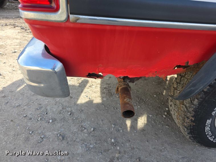 image for item DZ3659 1993 Dodge Ram Charger SUV