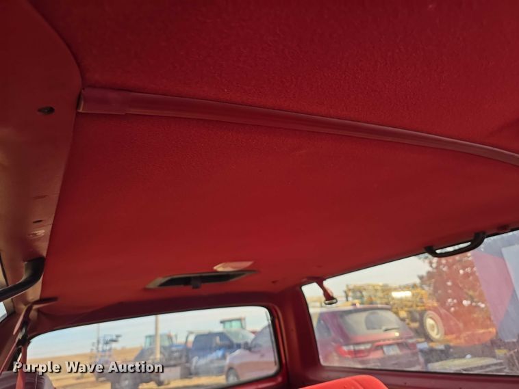 image for item DZ3659 1993 Dodge Ram Charger SUV