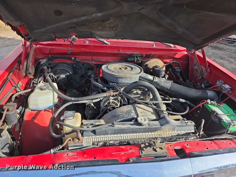 image for item DZ3659 1993 Dodge Ram Charger SUV