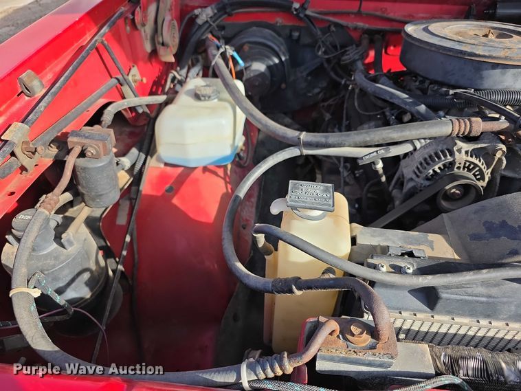 image for item DZ3659 1993 Dodge Ram Charger SUV