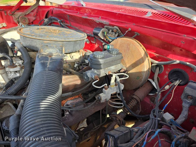 image for item DZ3659 1993 Dodge Ram Charger SUV